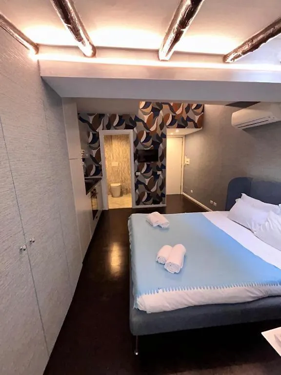 Mb Suites Corso Рим Италия