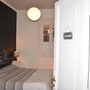 Cosy - 5 Minutes Walk From Colosseum Roma