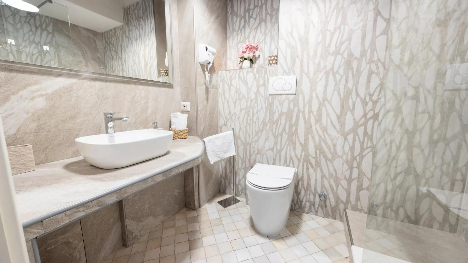 Mb Suites Corso Rome
